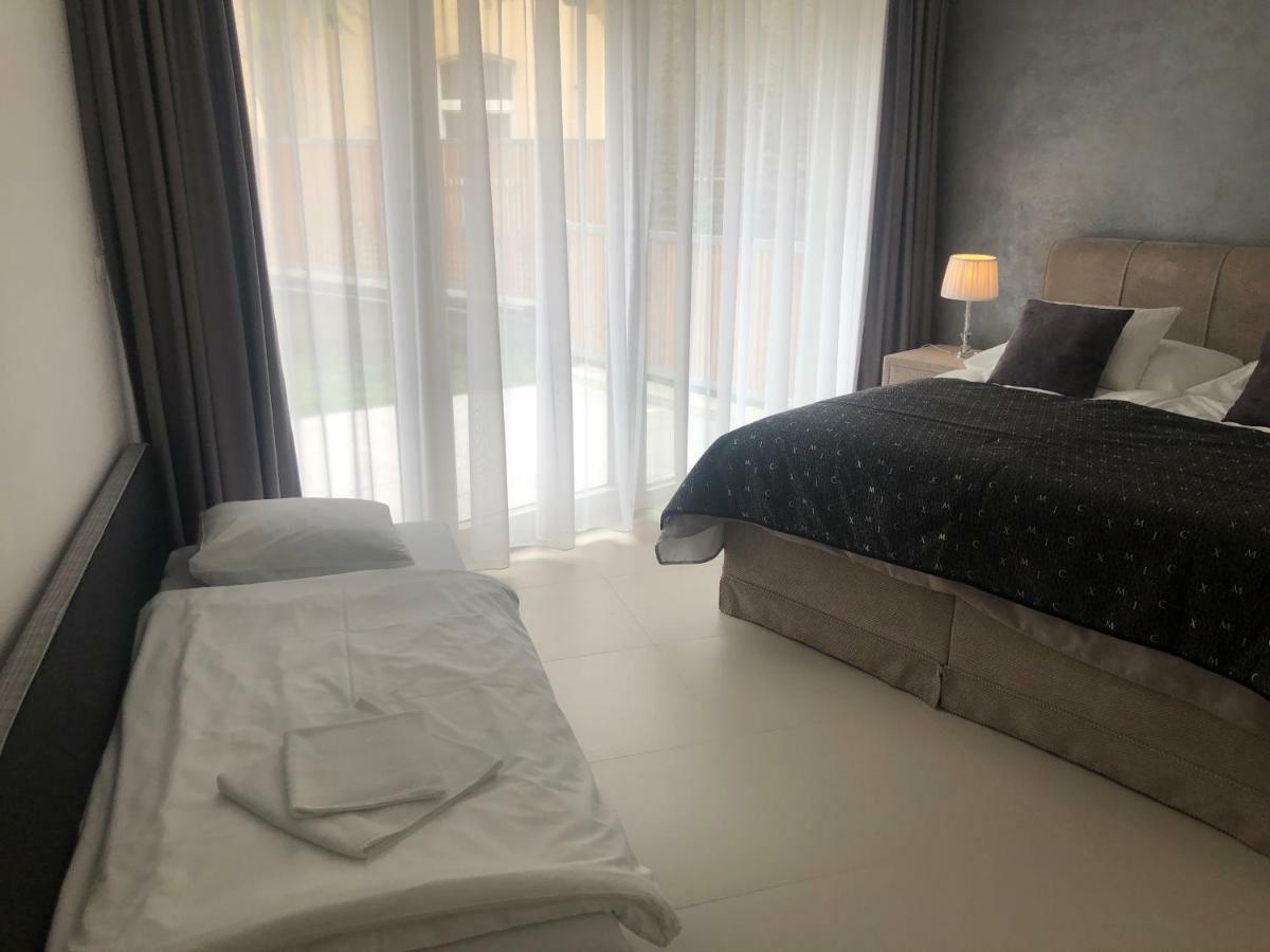 Luxury Apartment With Private Garden Prague Luaran gambar